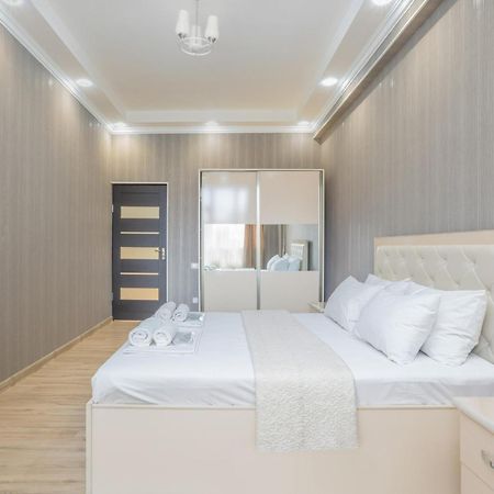 2 Bedrooms 2 Bathrooms Large And Lux Apartment Best Location Yerevan Luaran gambar